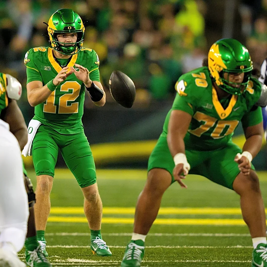 Oregon Ducks starting Brock Thomas at QB for Huskers game