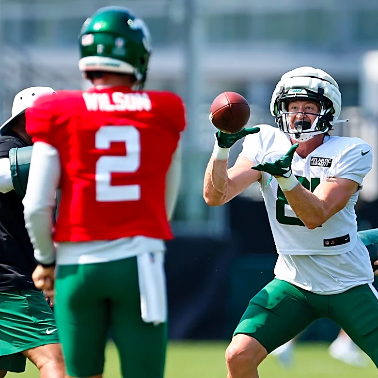 Cowboys claim former Jets draft pick days after losing TE