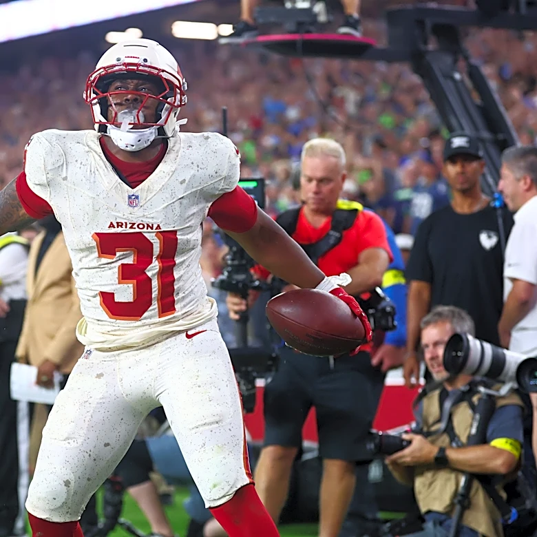 Cowboys claim veteran RB off waivers; see DB, OL cuts picked up by new teams