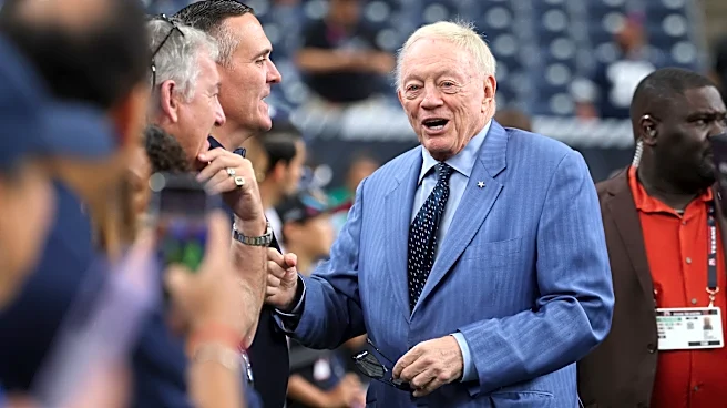 Jerry Jones jets reserve Cowboys defender home for birth of child