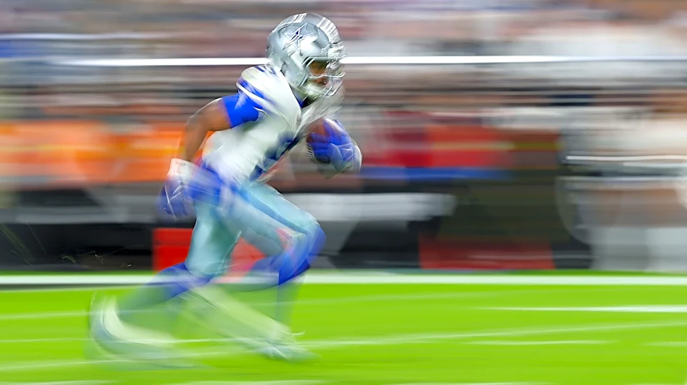 Cowboys lose All-Pro to injury on opening play vs Packers