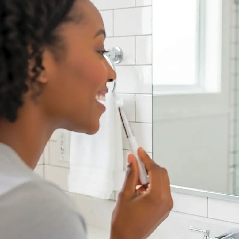 Seeking a Brighter Smile? Choose the Safest and Most Effective Whitening Kit