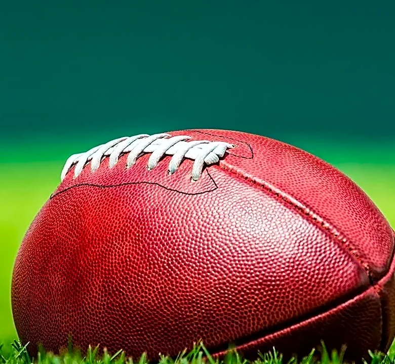 Every Football Fan Should Know These Pro Football Hall of Fame Game Facts