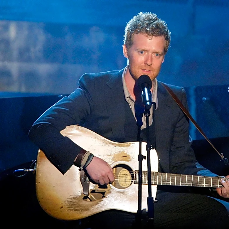 Irish singer Glen Hansard dead. What happened to Oscar winner