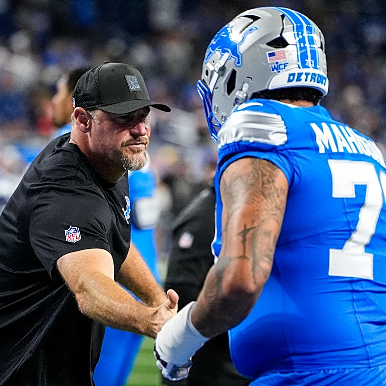 Christian Mahogany returns as Lions' left guard competition heats up