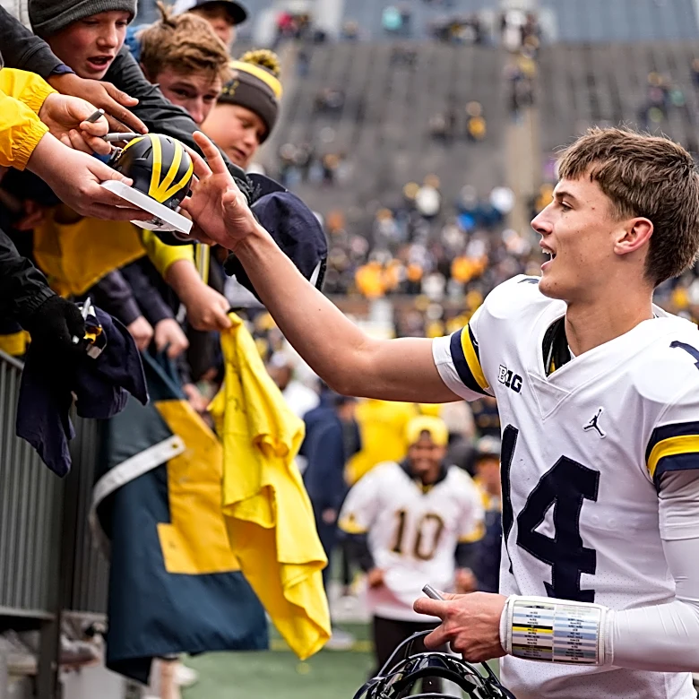 Tommy Carr is 'without a doubt' Michigan football's backup QB