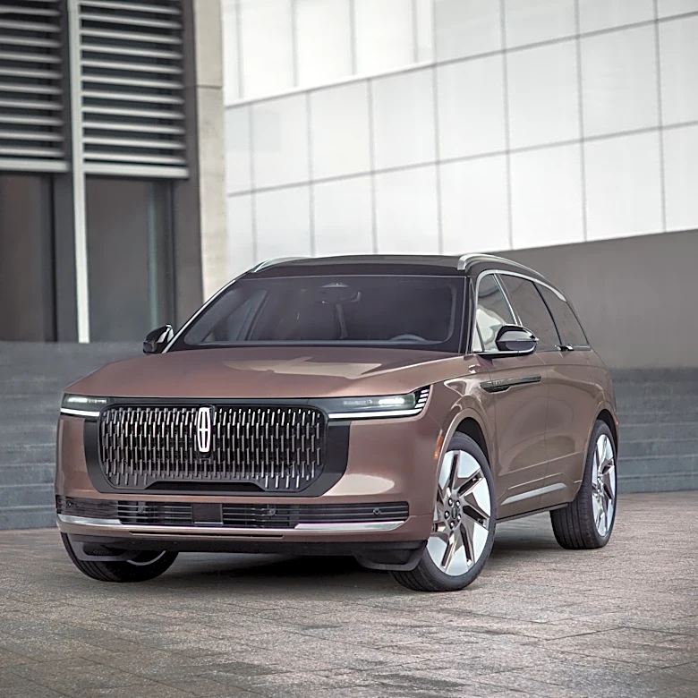 In exclusive interview, Ford CEO explains change in plans for Lincoln