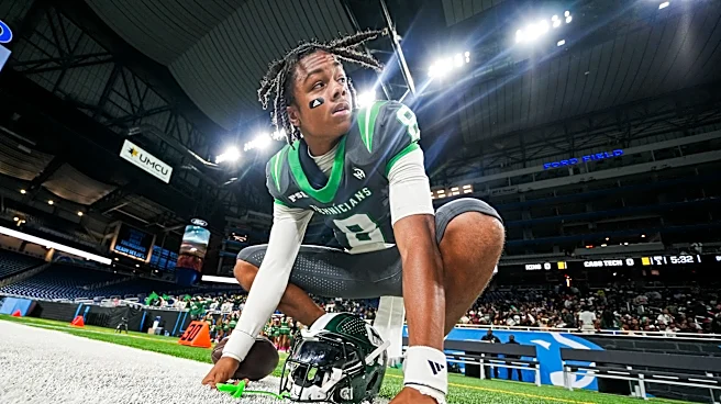 Donald Tabron, 5-star Detroit Cass Tech QB, commits to Texas A&M