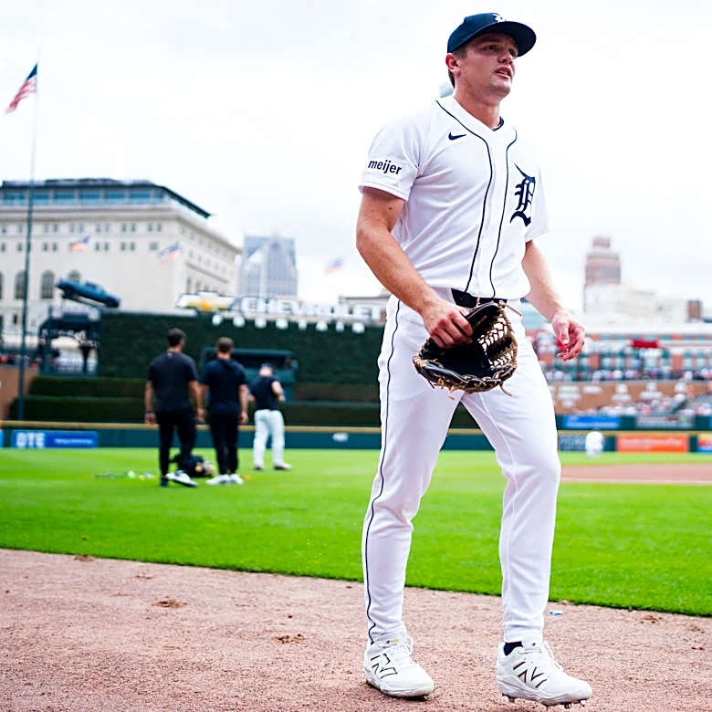 Tigers LF Brett Callahan hits historic triple in first MLB at-bat