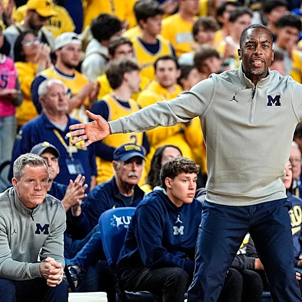 JP Estrella star turn not enough for shorthanded Michigan basketball