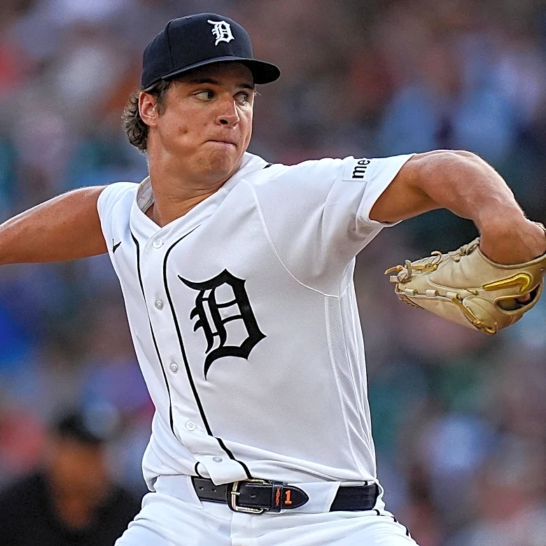 Max Clark's 1st home HR powers Tigers past Rays to snap 6-game skid