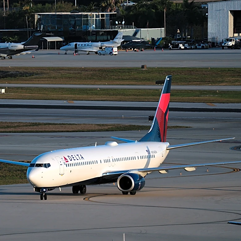 Boston-bound Delta flight diverts to Detroit after pilot illness