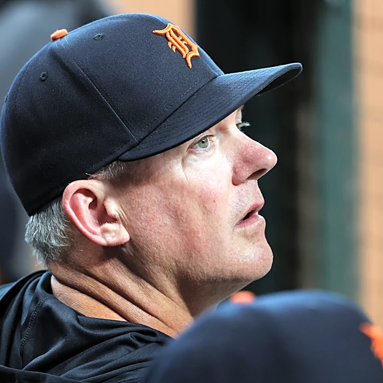 Tigers' A.J. Hinch reportedly has 'no interest' in open Astros GM job