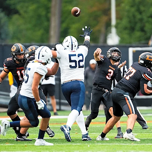 QB Khalil Mosallam stars for Dearborn football vs Crestwood