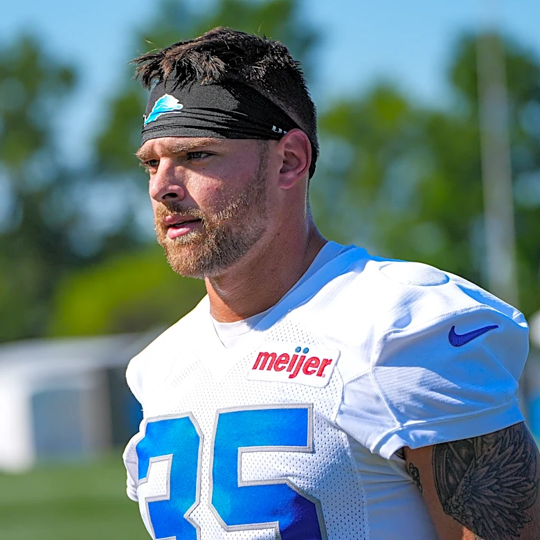 Lions sign LB Joe Bachie off practice squad, have 1 open roster spot