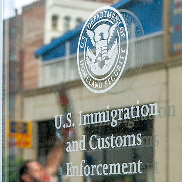 ICE operation in New Baltimore prompts school district alert
