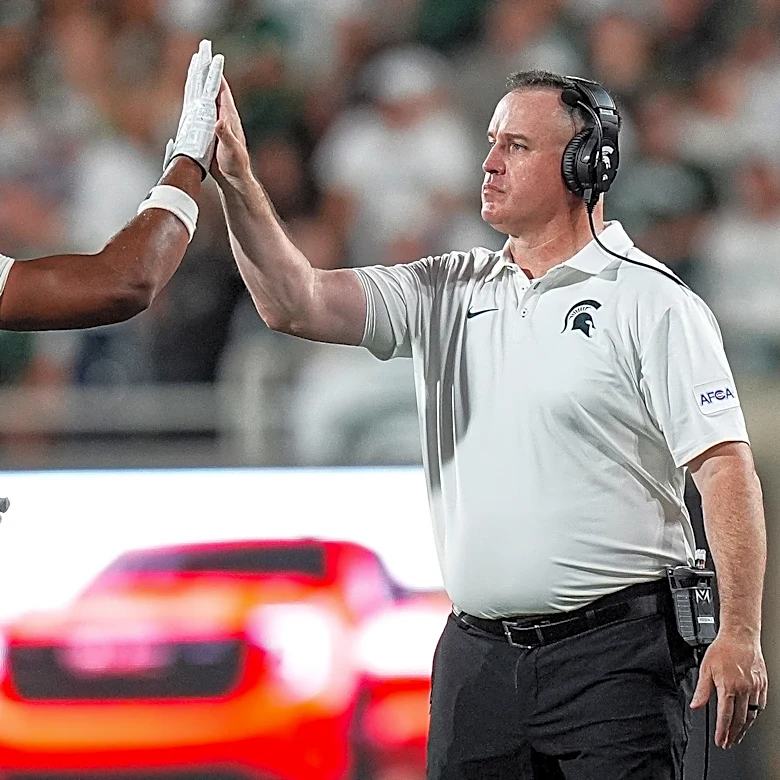 Pat Fitzgerald focused on 'Spartan way' to get ready for Notre Dame