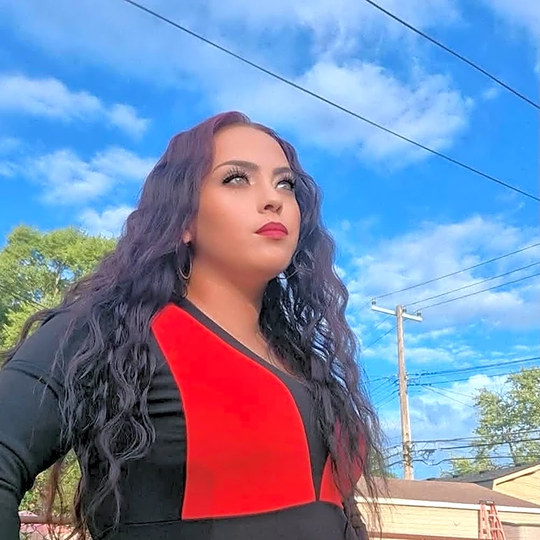Family recalls woman stabbed in Detroit. 'Doesn't feel real yet'