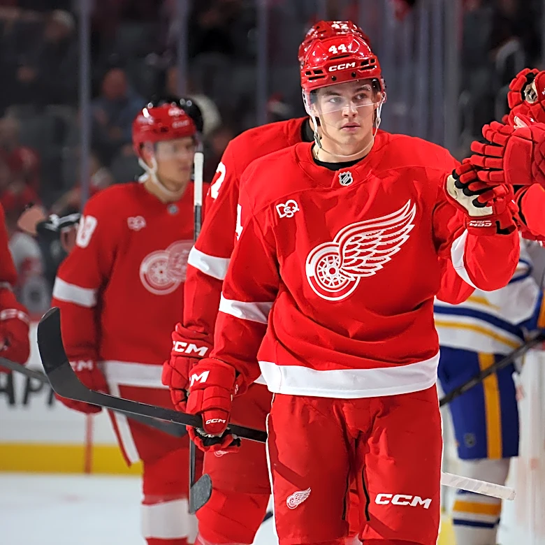 Detroit Red Wings hardly look ready in preseason loss to Jackets