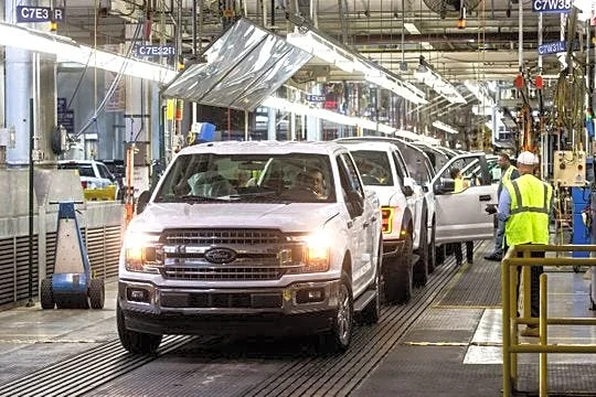 Ford restarts F-150 pickup production at two plants, one in Dearborn