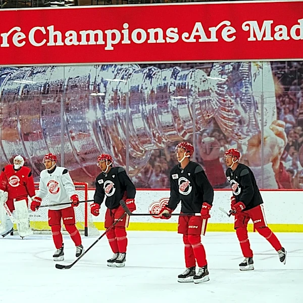 Detroit Red Wings will finally play a game. Will rest or rust win?
