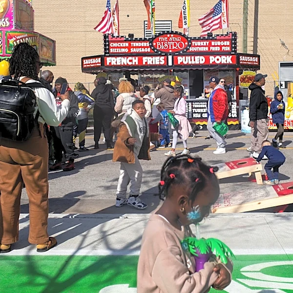 Detroit Harvest Fest adds movies, more food trucks in year 6