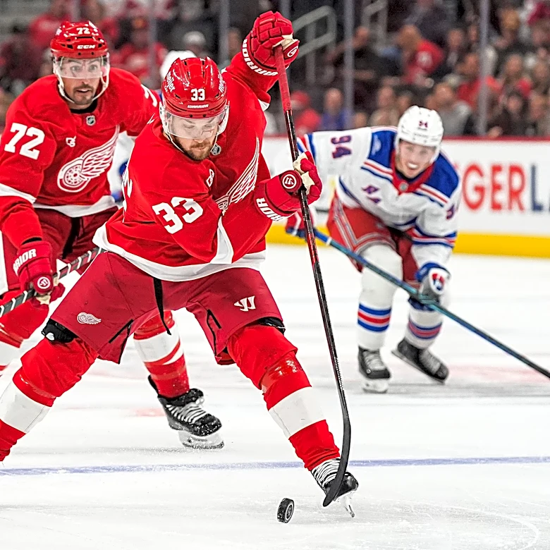 Detroit Red Wings 'feel bad' as Dylan Larkin booed, but focus on game