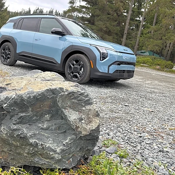 Small electric SUV took me from traffic jams to twisting logging roads