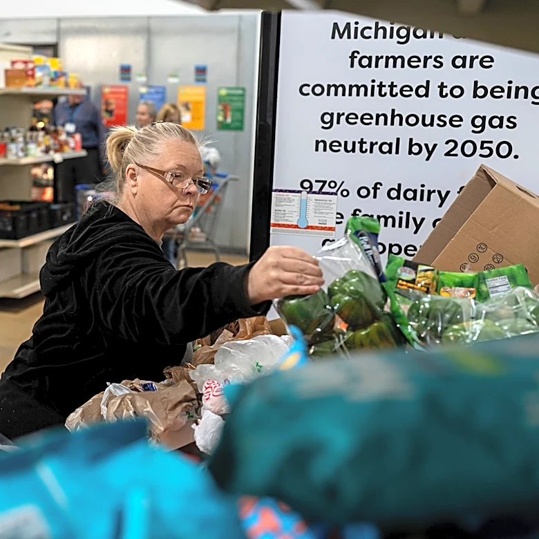 167K Michiganders fell off SNAP since last summer