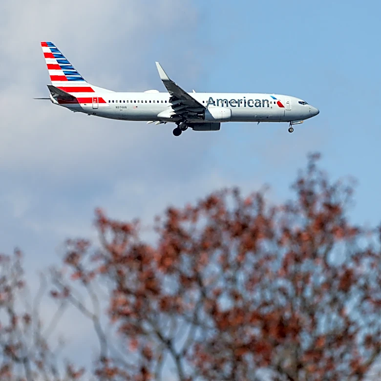 Want in-flight Starlink? Expanded access coming from American Airlines