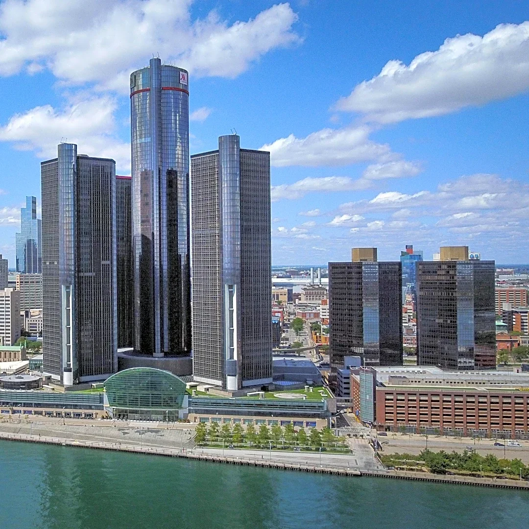 Nonprofit to redevelop, own revamped RenCen. Gilbert pledges $1B