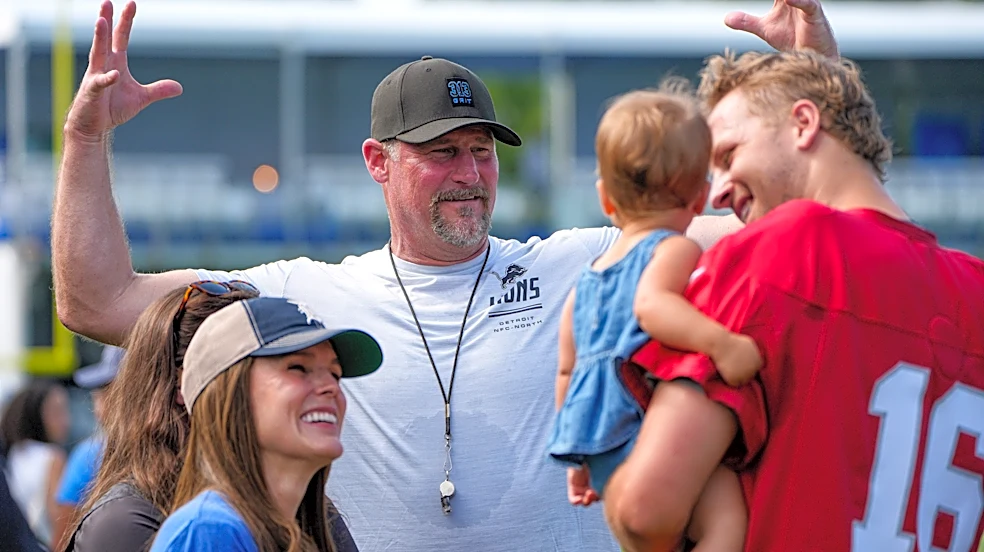 Dan Campbell being in a fun, silly mood feels like good omen for Lions