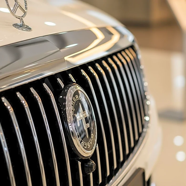 The Brand That Took Comfort and Prestige to Extremes