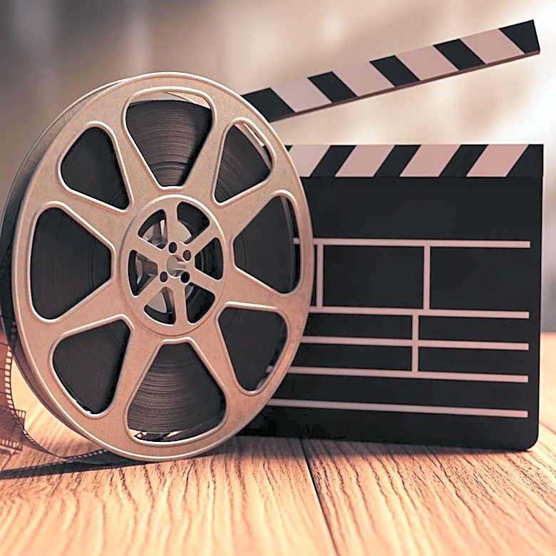 The Black-and-White Style That Helped Paper Moon Stand Out