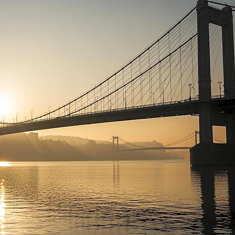 The Bronx–Whitestone Bridge Changed With the City