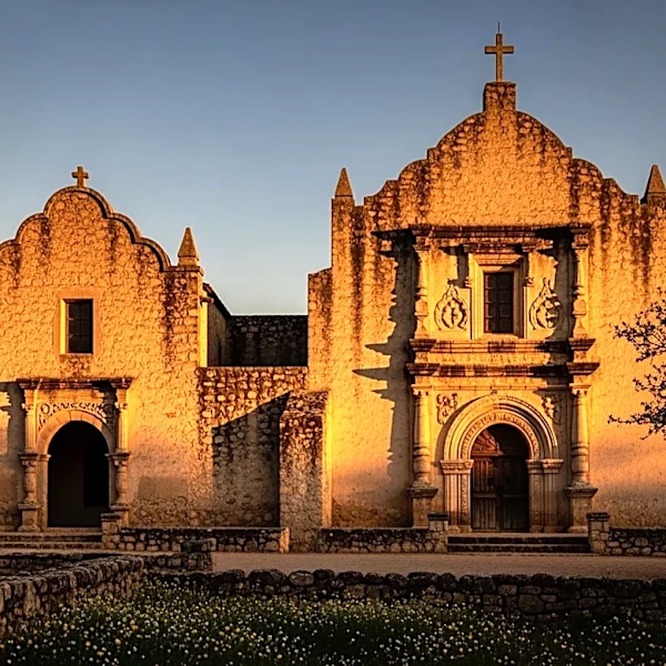 How the Alamo Went From Mission to Museum