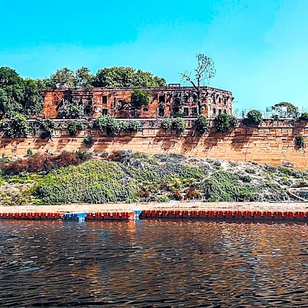 The Unfinished Fort That Still Tells a Powerful Story