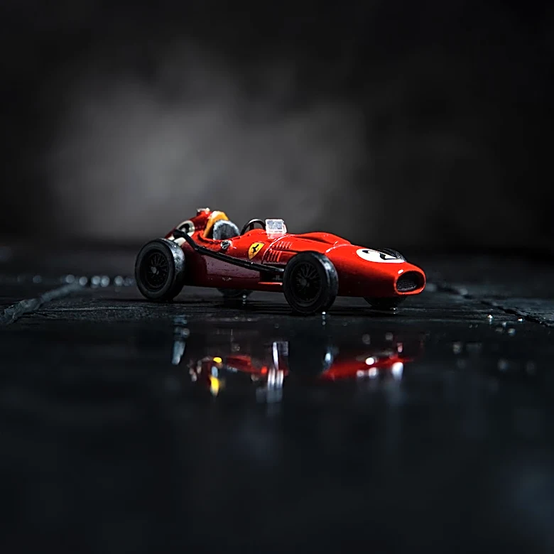 what is the Role of Garages in Motor Racing