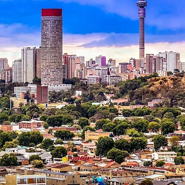 How does Pretoria's Climate Shape Its Identity