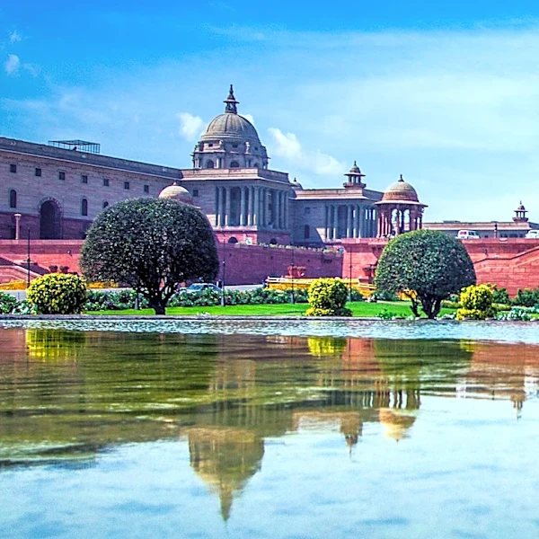 New Delhi's Diverse Population Growth Explored