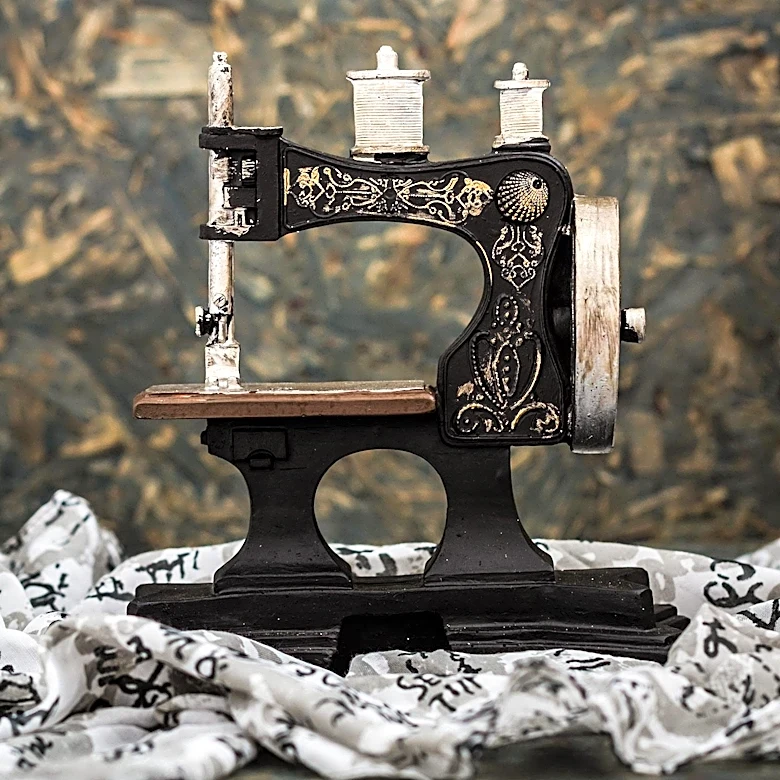 The History of the Sewing Machine and How It Changed Fashion