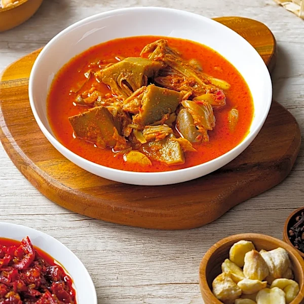 A Beginner's Guide to Thai Red Curry Ingredients