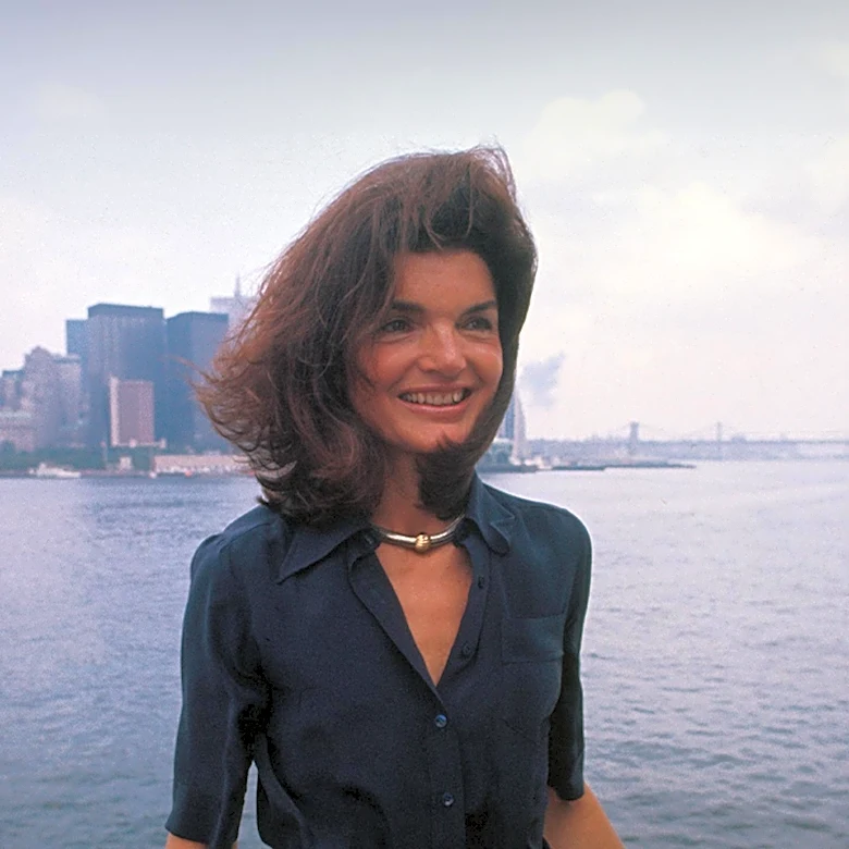 From Horseback Riding to Journalism: Jackie Kennedy's Early Journey