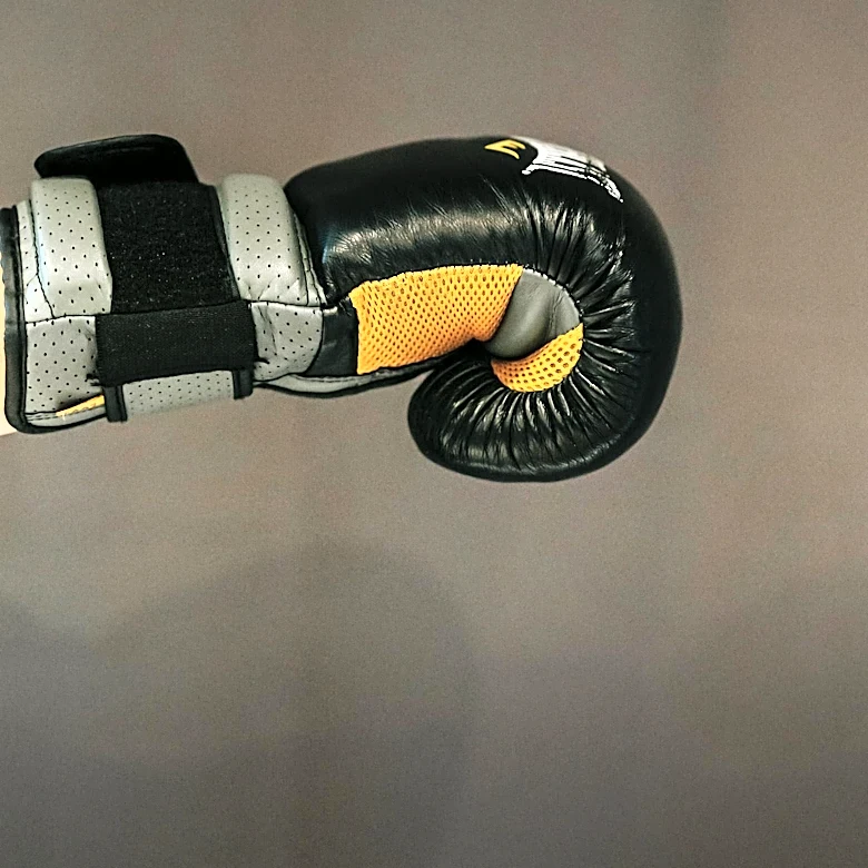 Wrist Support Explained: Wraps, Bands, and Braces