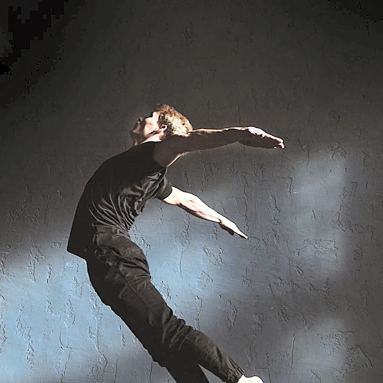 Political Asylum Opened a New Chapter in Alexander Godunov’s Career