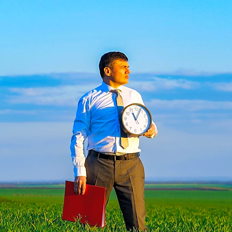How does the 9-to-5 Workday Vary Globally