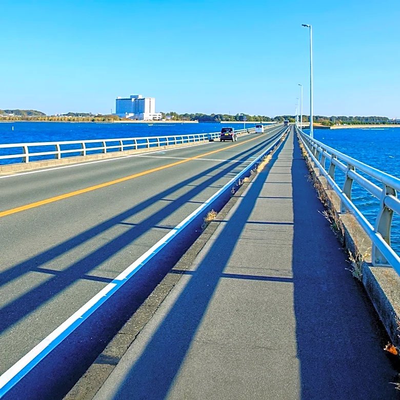 Hurricane Katrina Battered Louisiana—but the Causeway Stayed Intact
