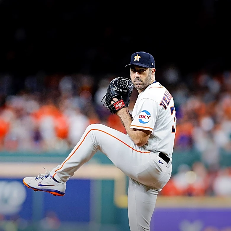Fourteen Strikeouts Powered Verlander’s Third Career No-Hitter