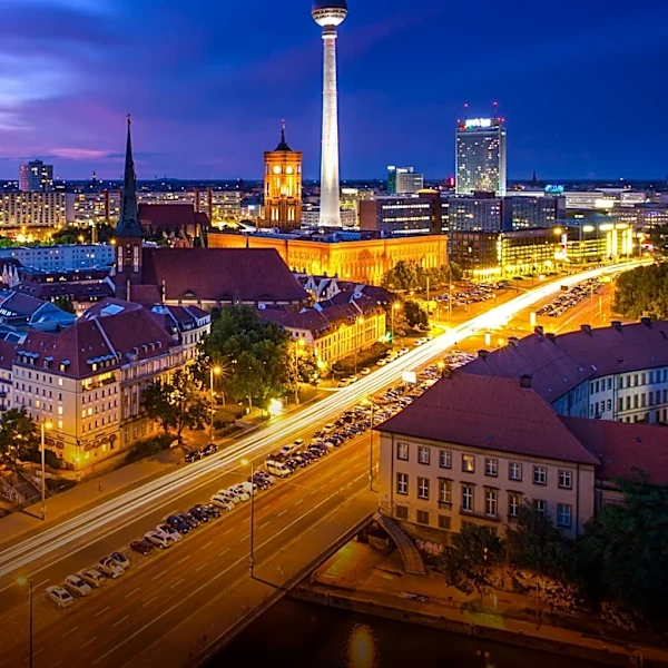 How did Berlin Become a Hub of Culture and Education