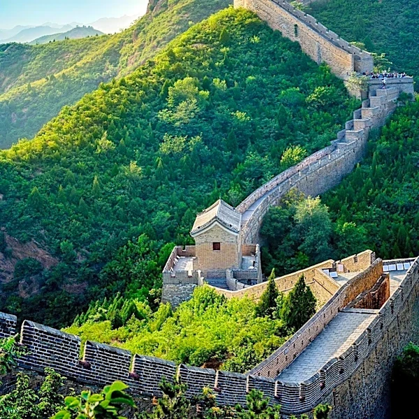 How the Qin Dynasty’s Great Wall Project Fueled Public Discontent